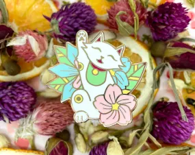 Lucky Cat Pin